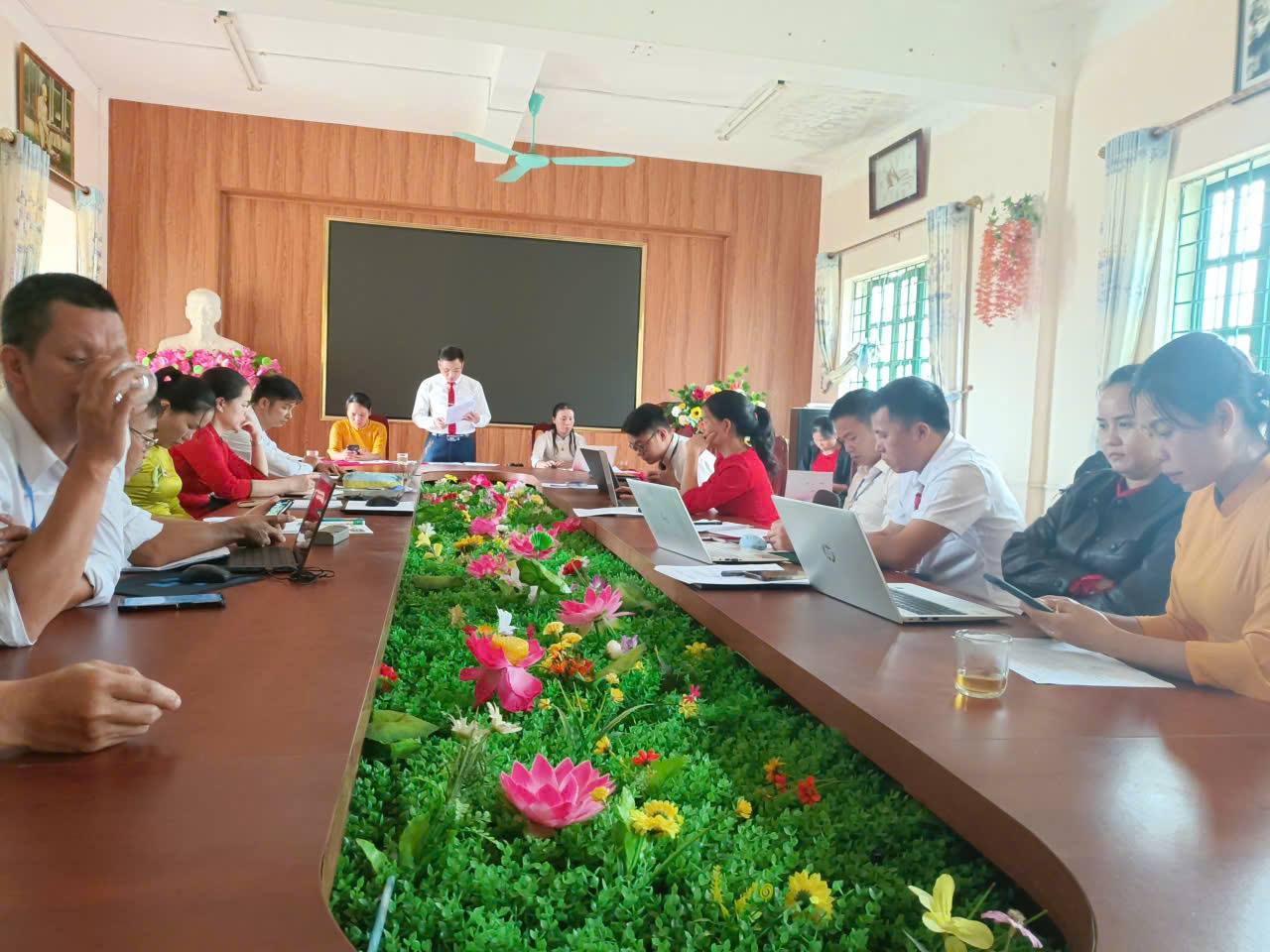 anh tin bai